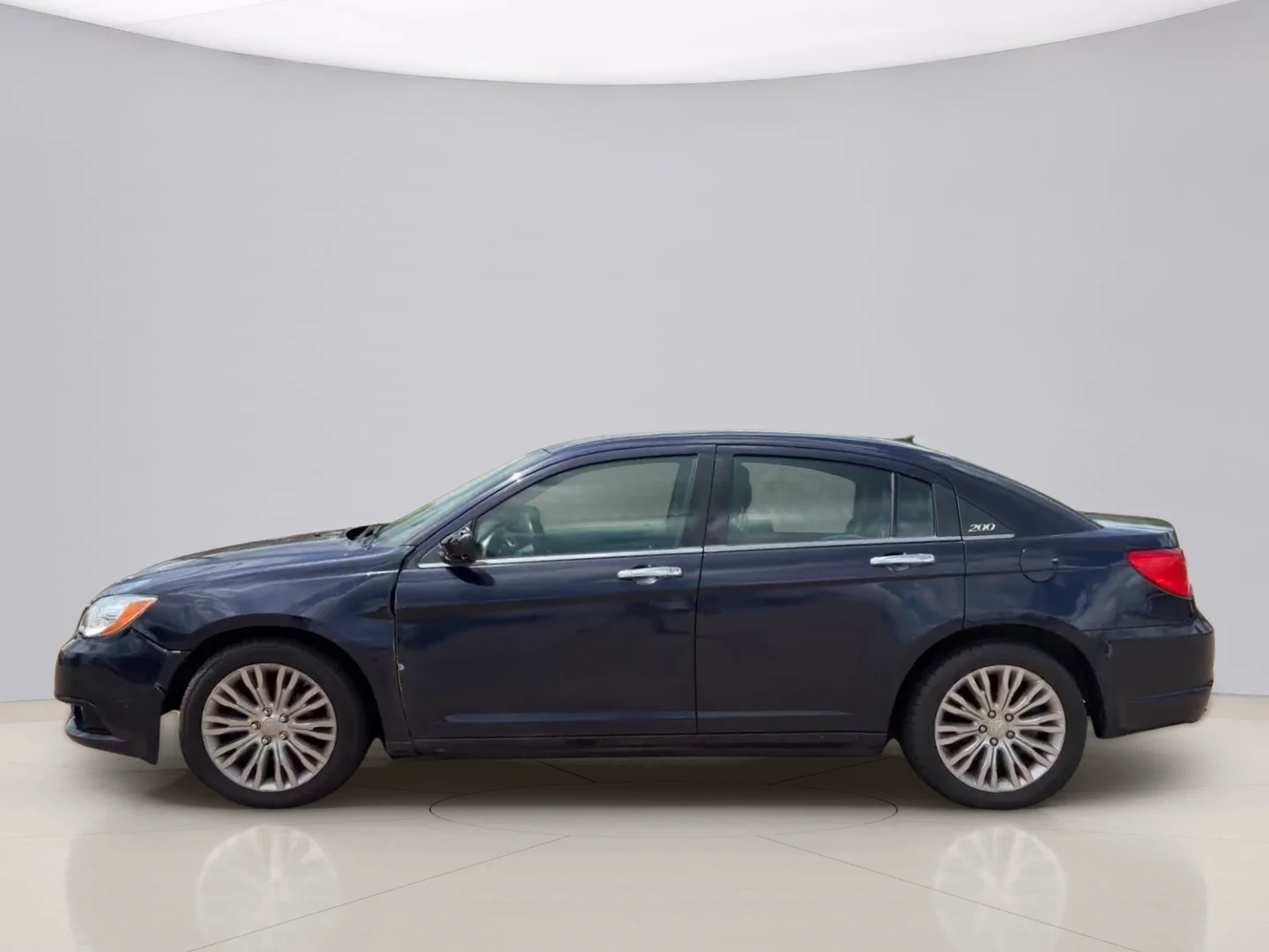 Used 2012 Black Chrysler LIMITED image 2