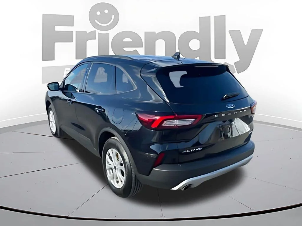 Used 2025 Black Ford Active image 7