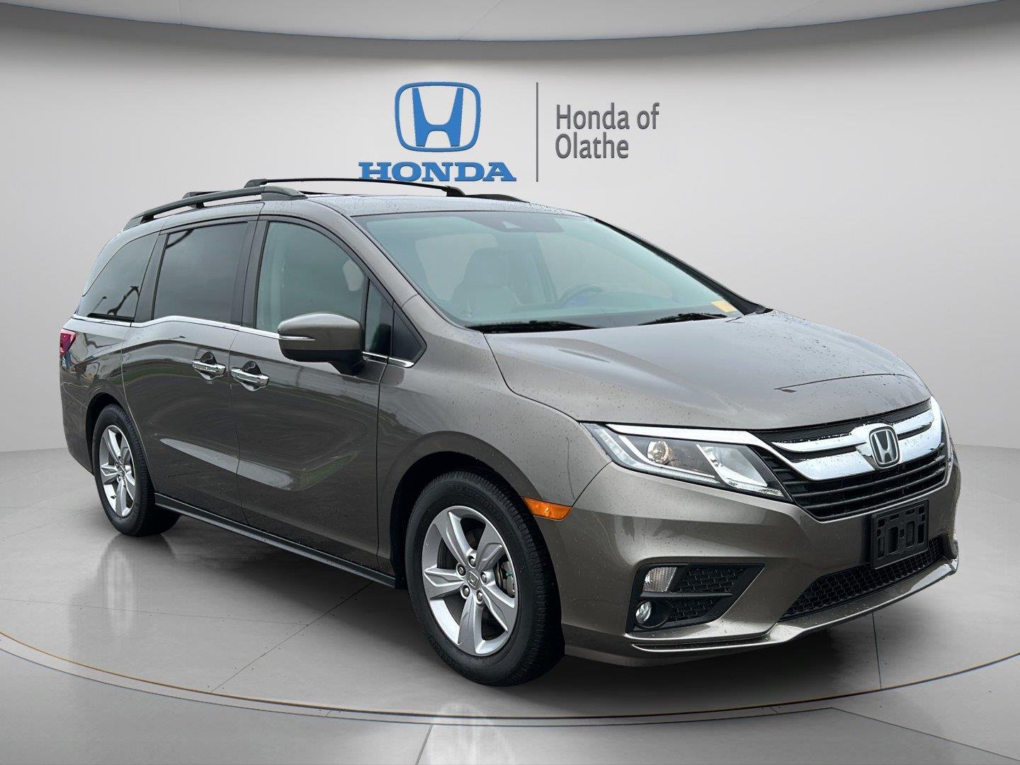 Certified Used 2019 Pacific Pewter Metallic Honda EX-L w/Navi w/RES image 1