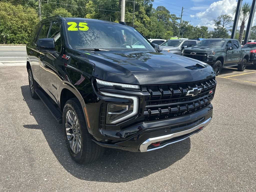 Used 2025 Black Chevrolet Z71 image 10