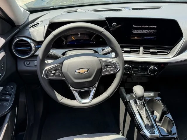 New 2026 Mosaic Black Metallic Chevrolet LT image 9