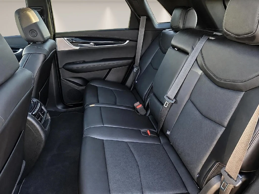 2026 Cadillac XT5 Premium Luxury - Photo 13