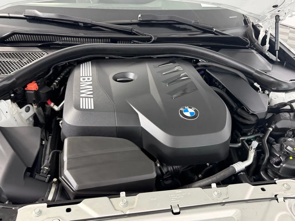 Used 2025 White BMW 330i xDrive image 35