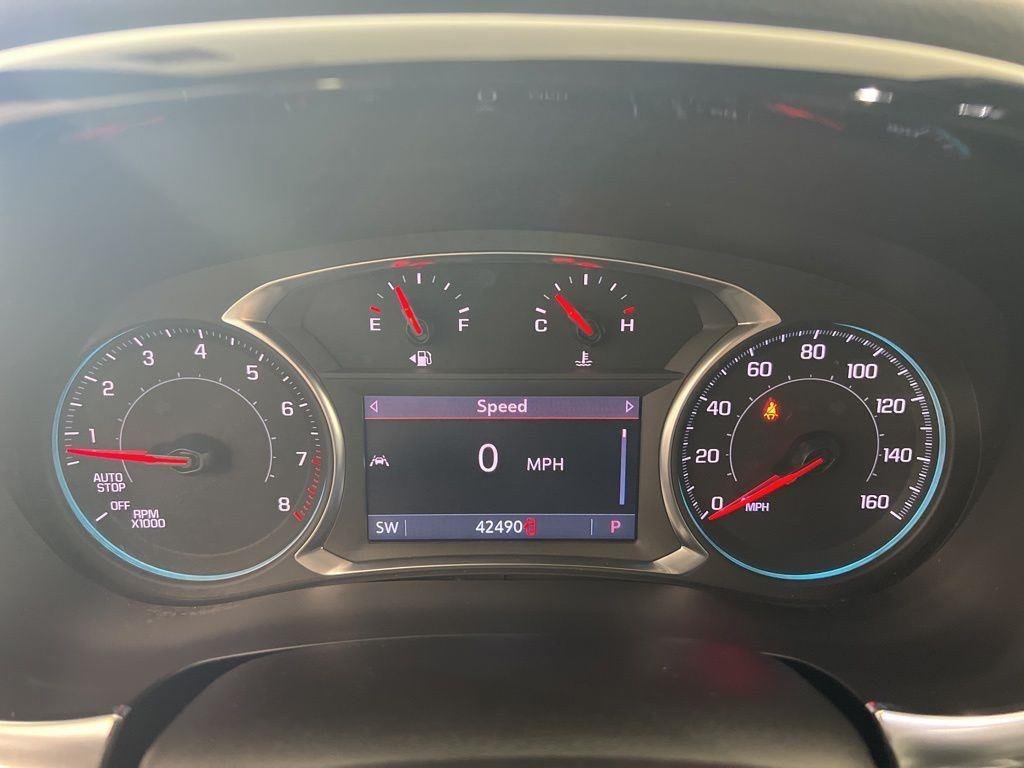 Used 2023 Silver Sage Chevrolet LT image 11