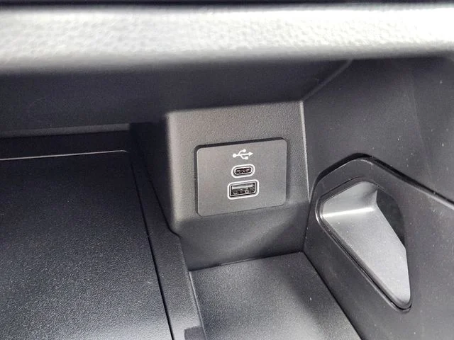 New 2026 Carbonized Gray Metallic Ford XL image 20