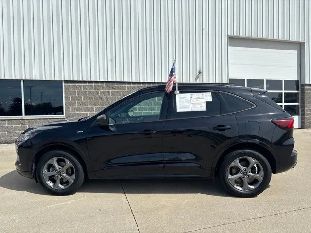 Certified Used 2024 Agate Black Metallic Ford ST-Line image 10