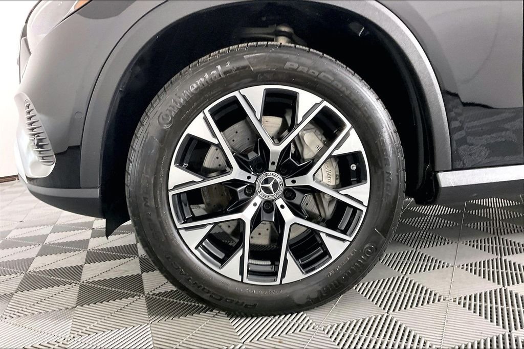 2025 Mercedes-Benz GLC Base - Photo 8