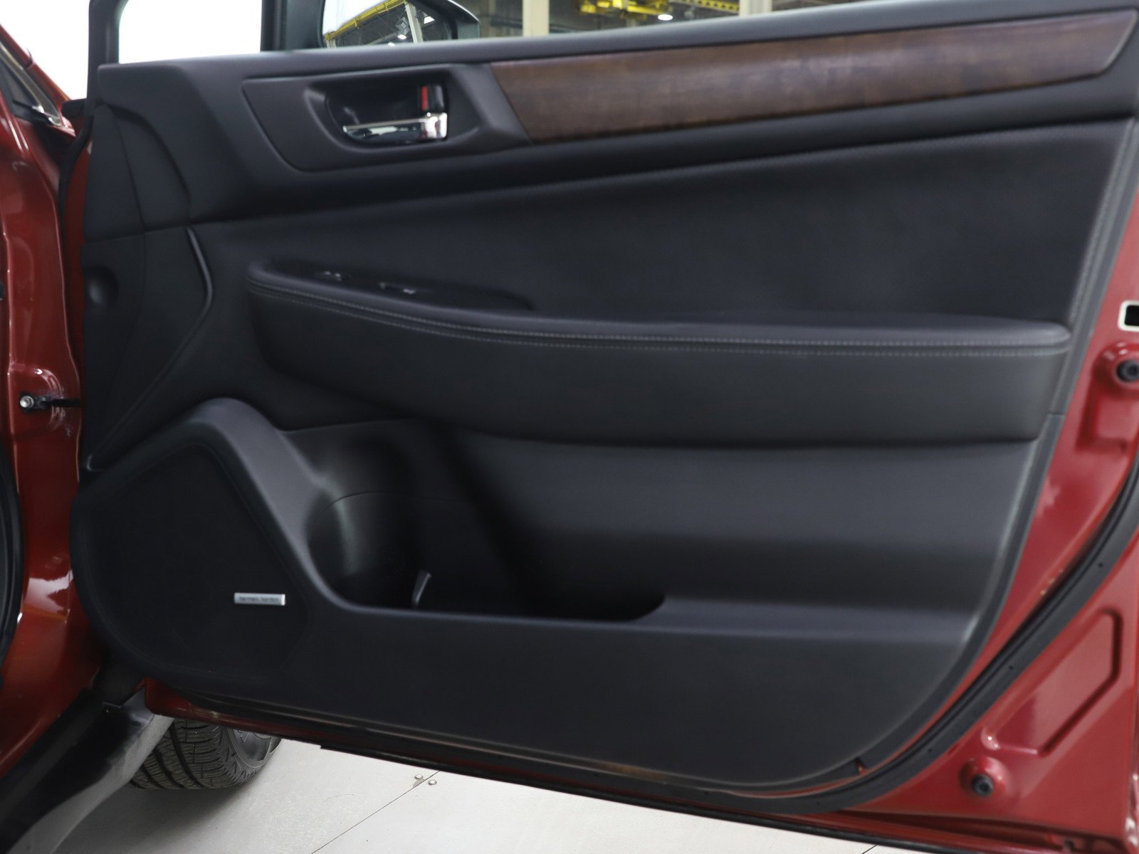 2015 Subaru Outback Limited - Photo 9