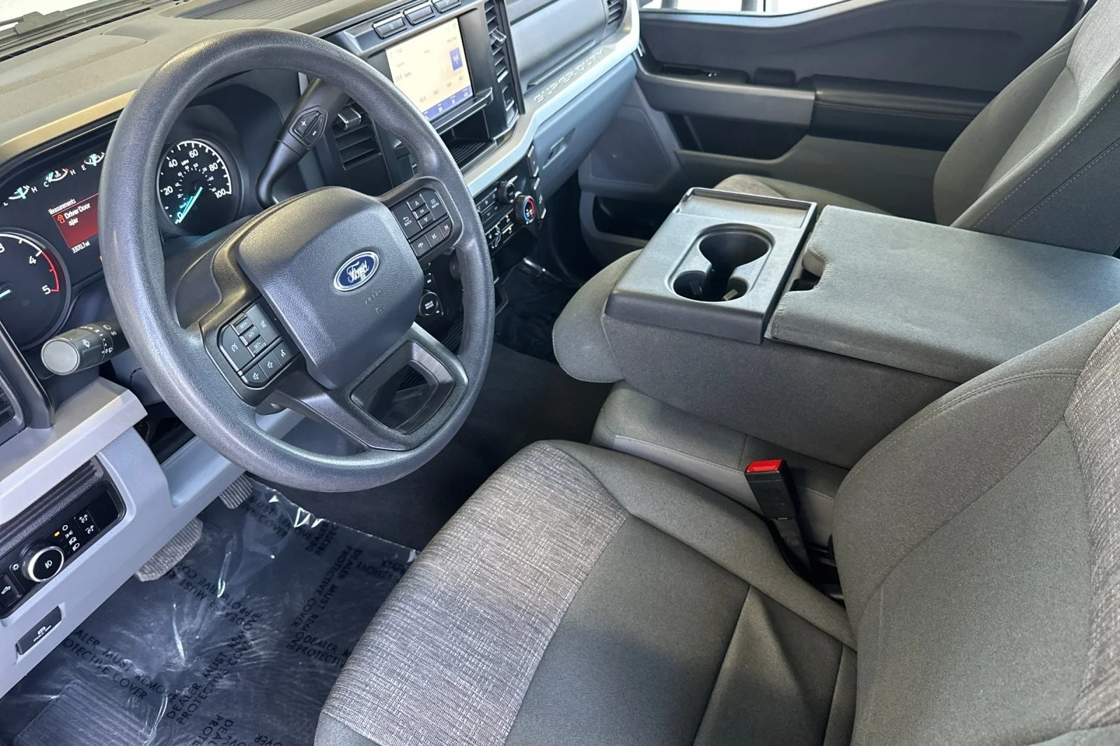 2024 Ford F-350 Super Duty XLT - Photo 9