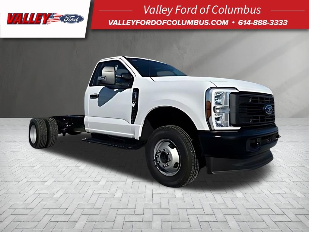 2026 Ford F-350 Super Duty Chassis Cab