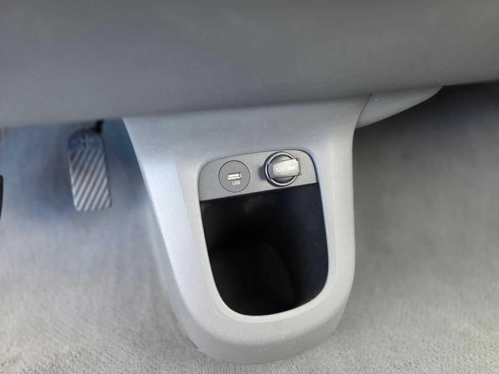 2022 Hyundai IONIQ 5 SE - Photo 30
