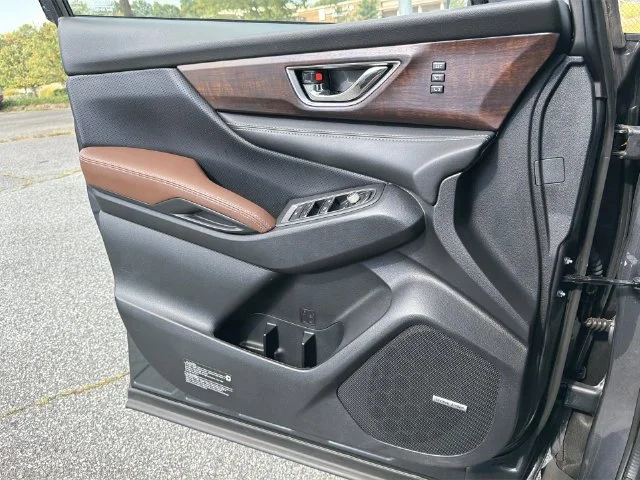 Used 2023 Gray Subaru Touring image 31