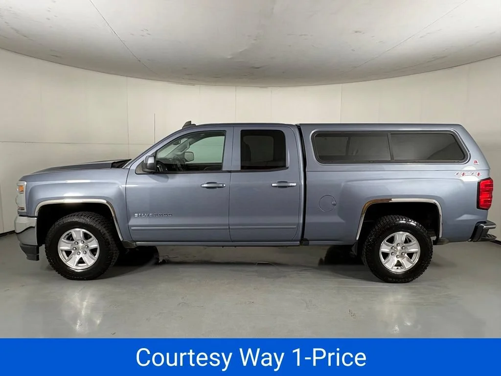 Used 2016 SLATE GREY METALLIC Chevrolet LT image 7