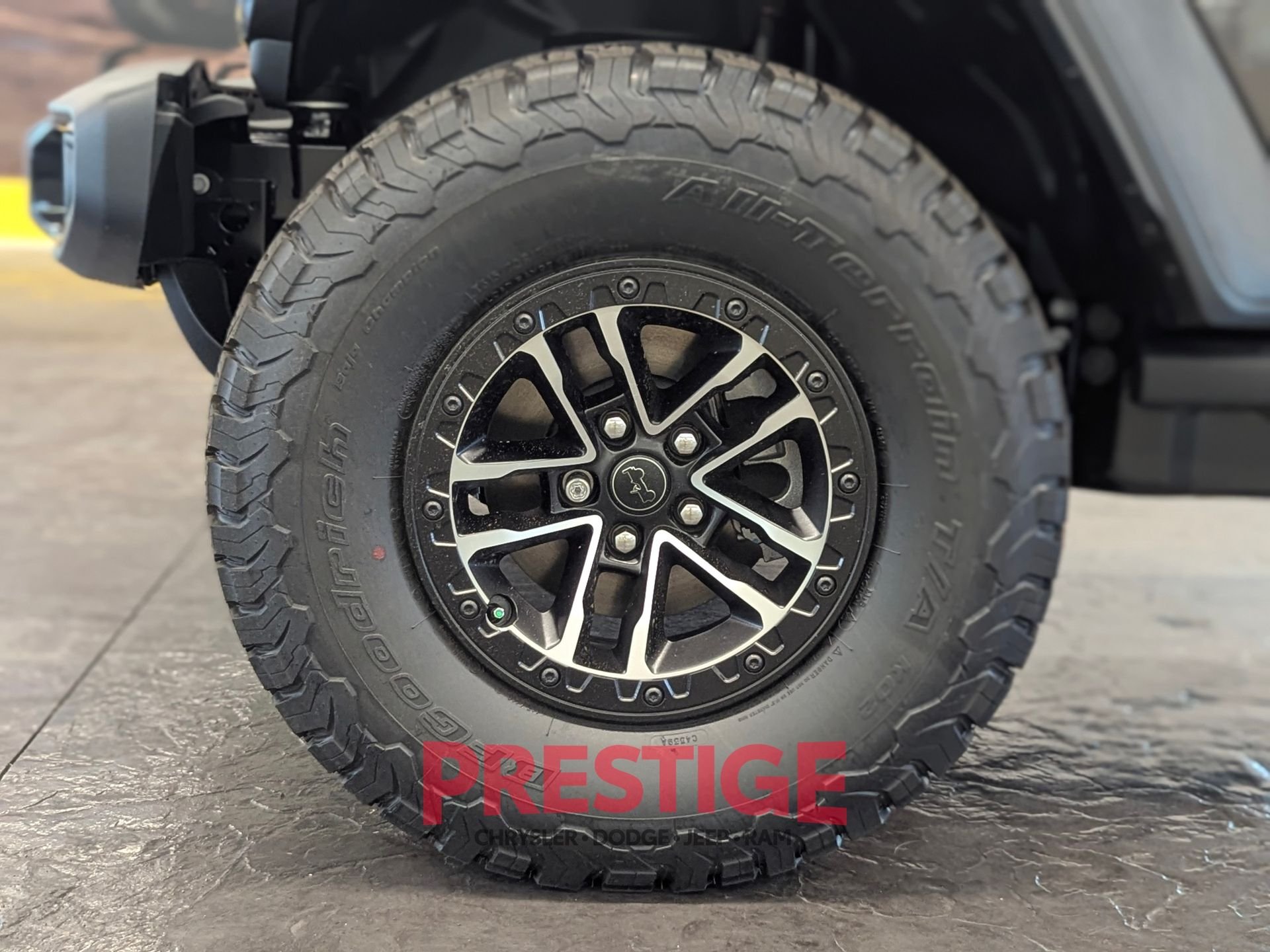 New 2026 Granite Crystal Metallic Clearcoat Jeep Willys image 9