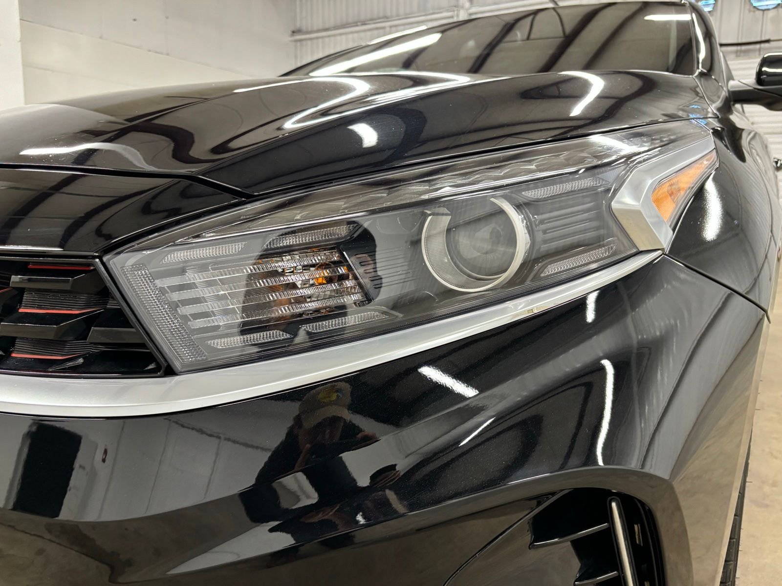 Used 2023 Black Kia GT-Line image 8
