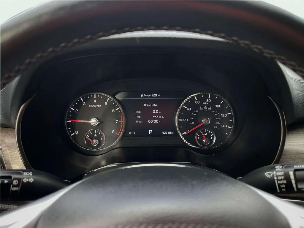 Used 2022 Gravity Gray Kia SX image 23