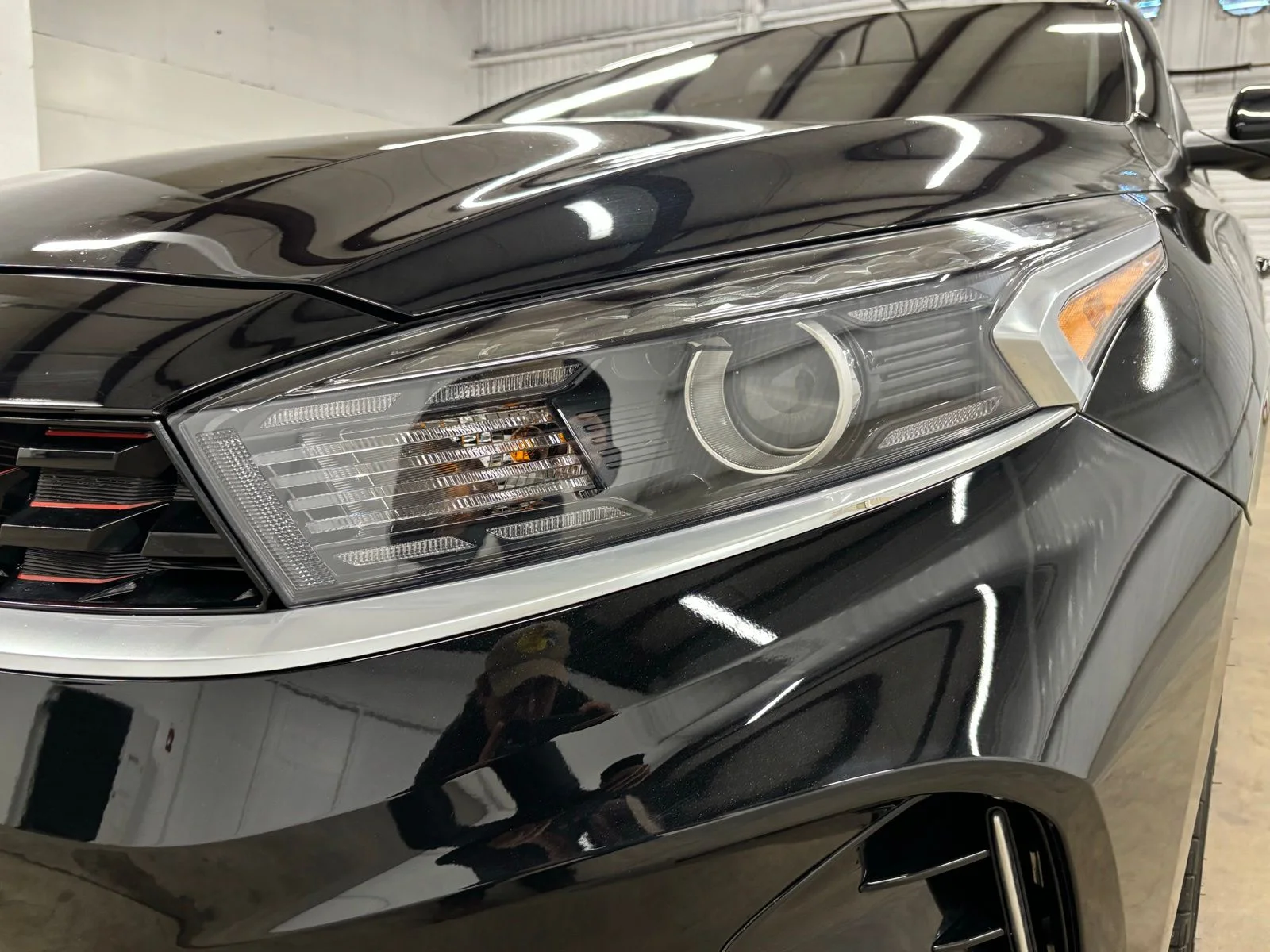 Used 2023 Black Kia GT-Line image 8