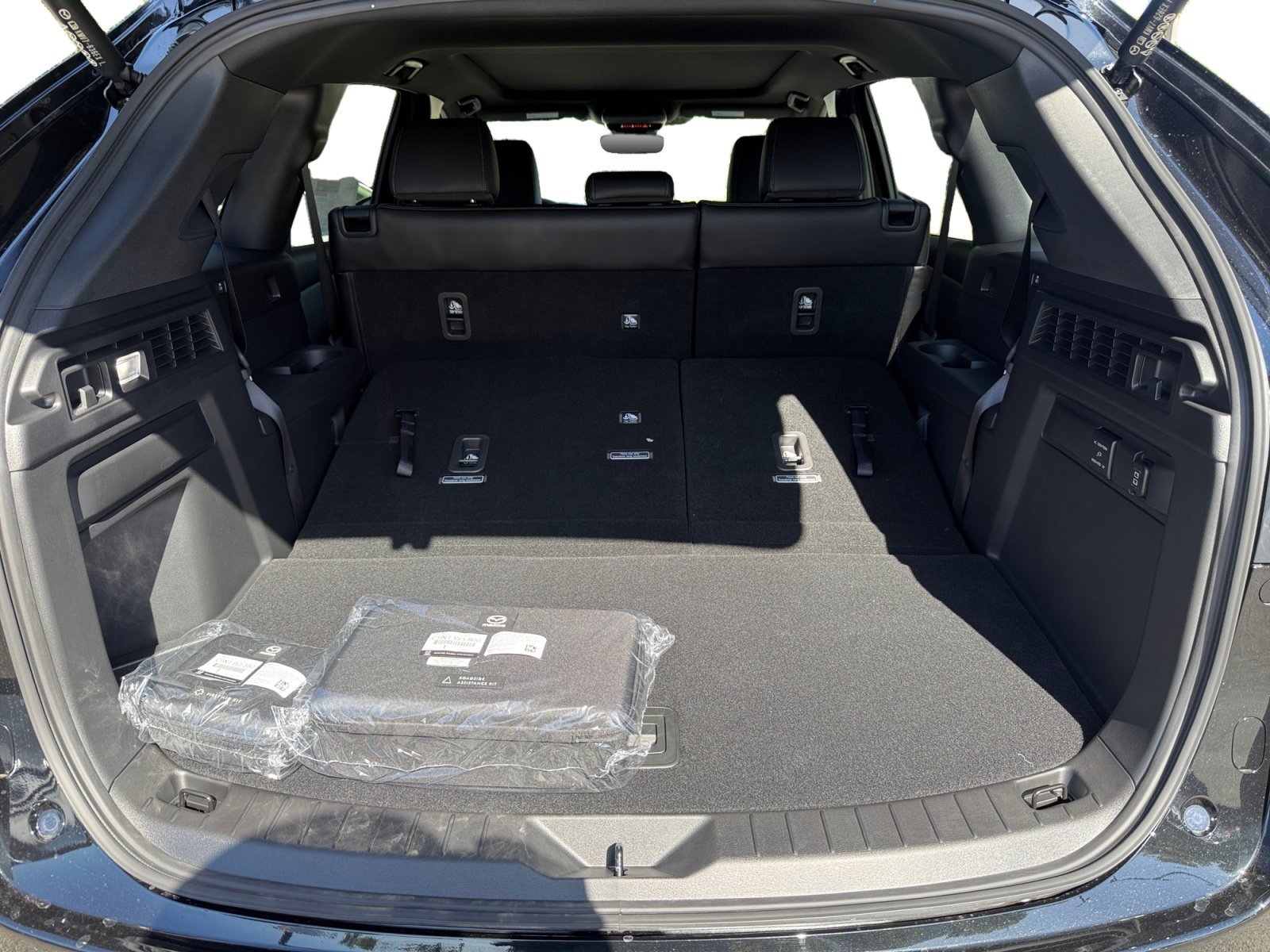 New 2026 Jet Black Mica Mazda Premium Plus image 17
