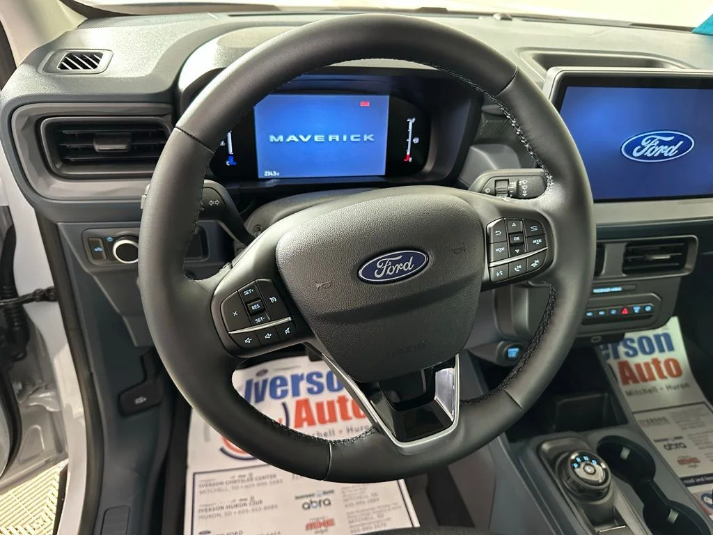 2025 Ford Maverick XLT - Photo 10