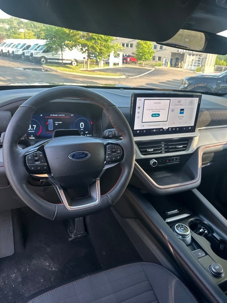 Used 2025 Black Metallic Ford ST-Line image 15