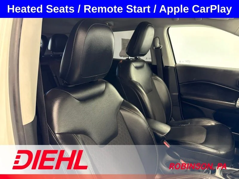 Used 2018 White Jeep Latitude image 14