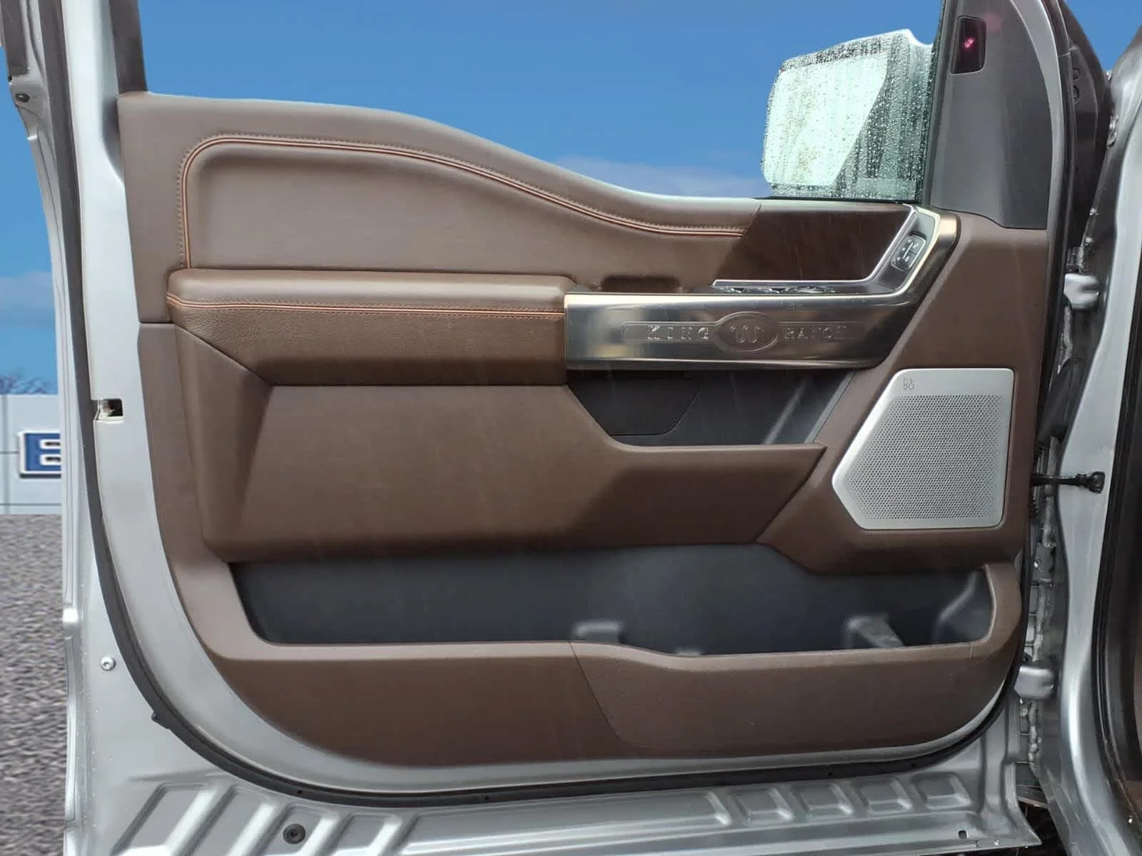 Used 2021 Iconic Silver Ford King Ranch image 11