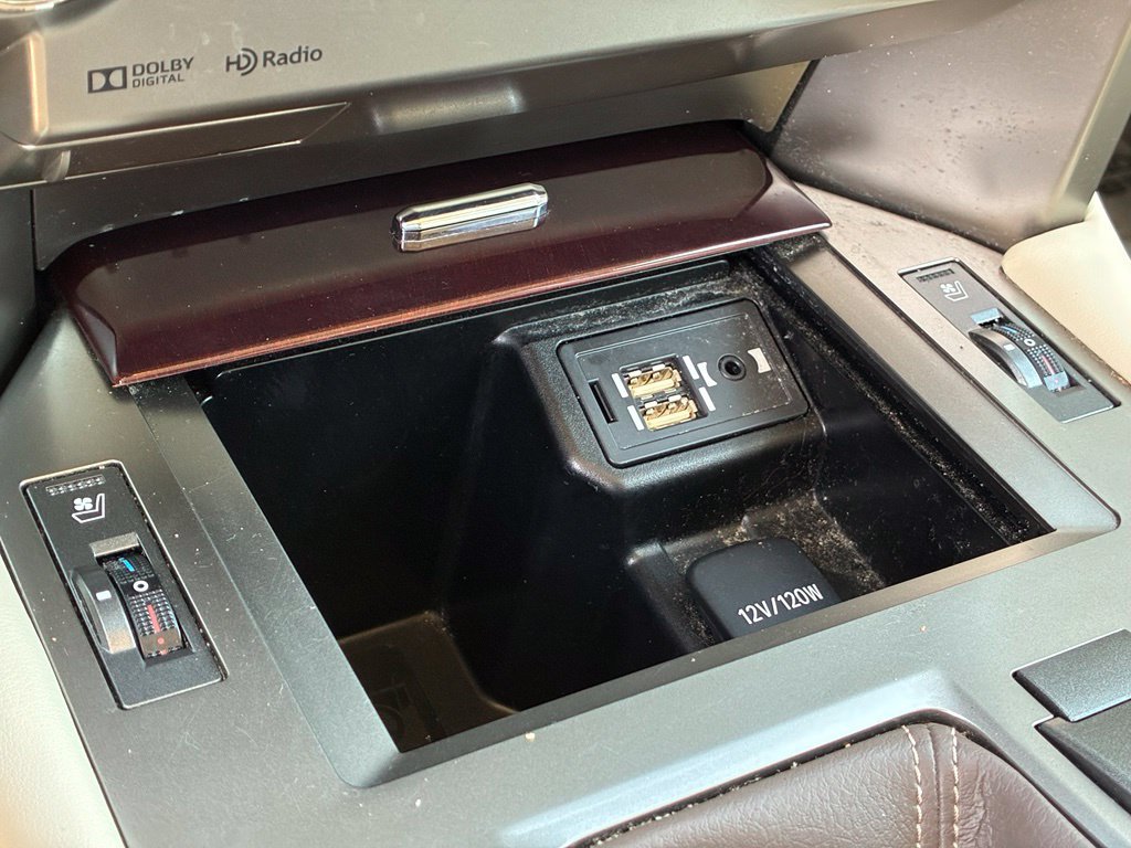 Used 2019 Gray Lexus 460 image 21