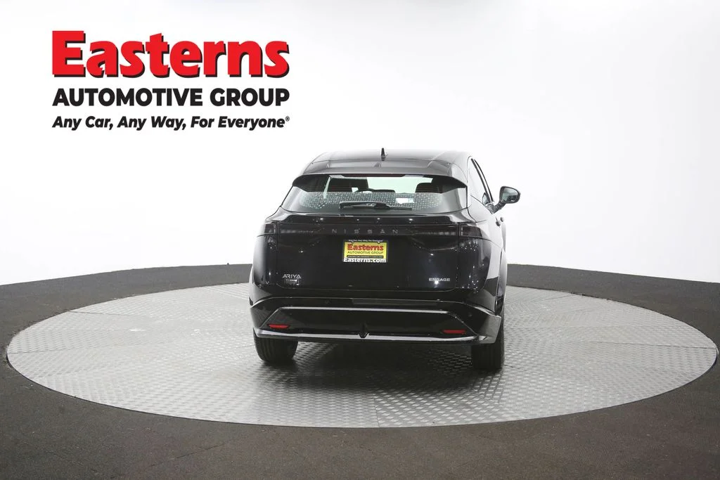 Used 2023 Black Nissan ENGAGE image 38