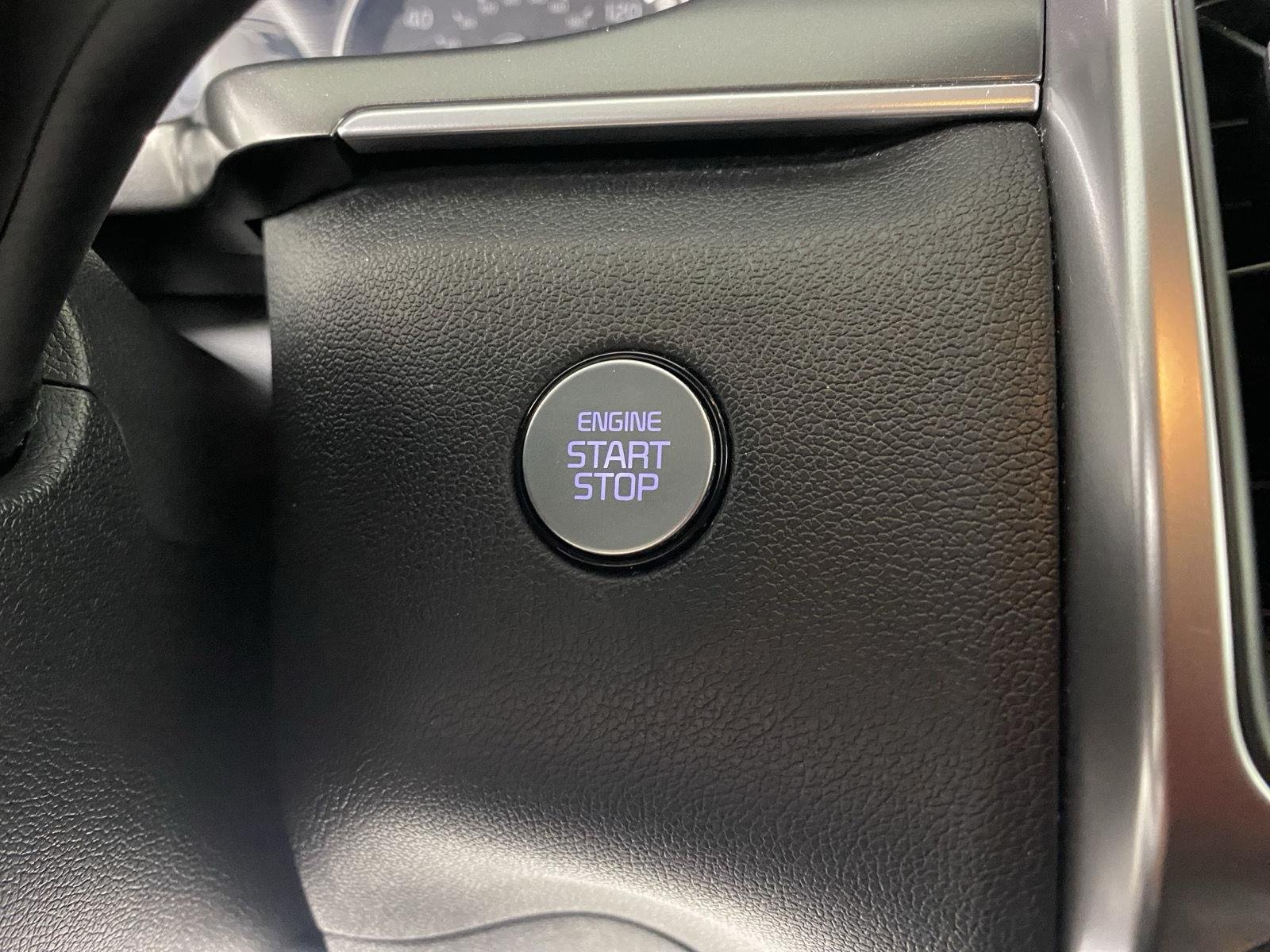 Used 2021 Sparkling Silver Kia S image 20