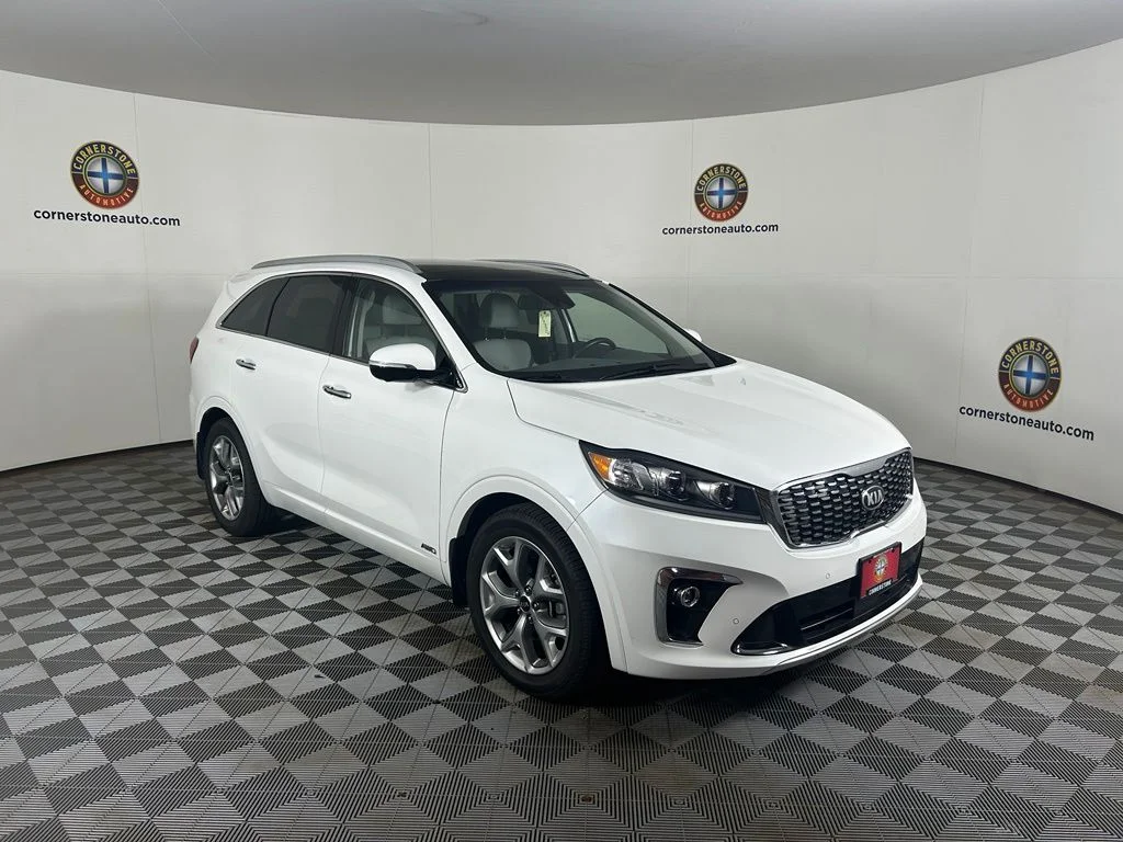 Used 2020 White Kia SX image 17