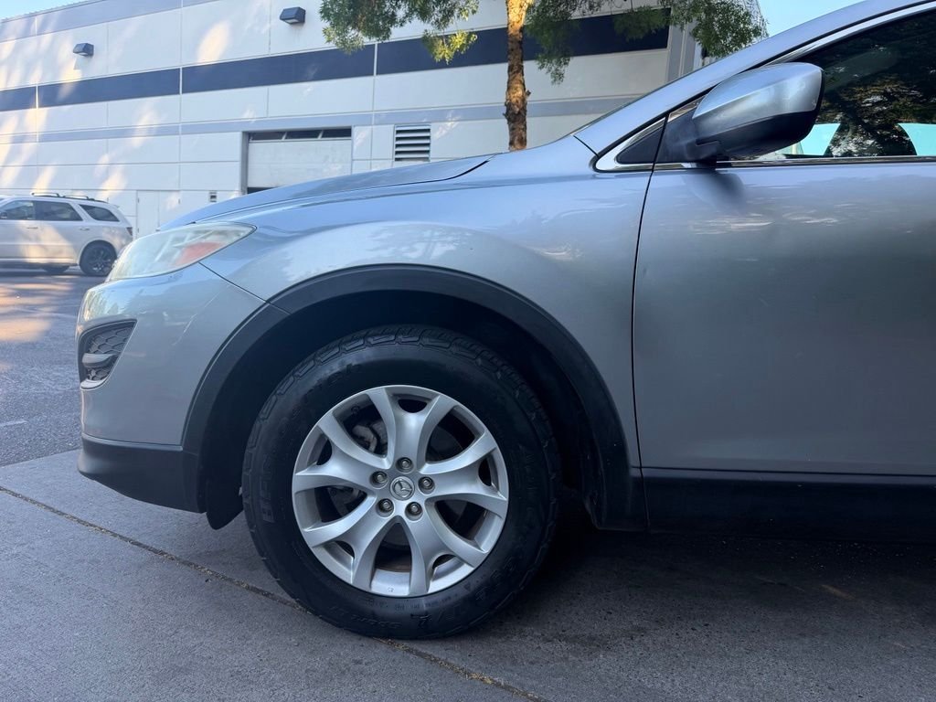 Used 2011 Liquid Silver Metallic Mazda Touring image 8