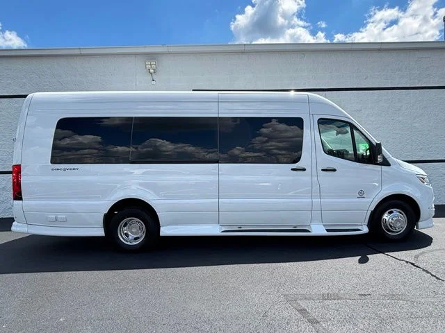 Used 2026 White Mercedes-Benz Midwest Automotive image 6