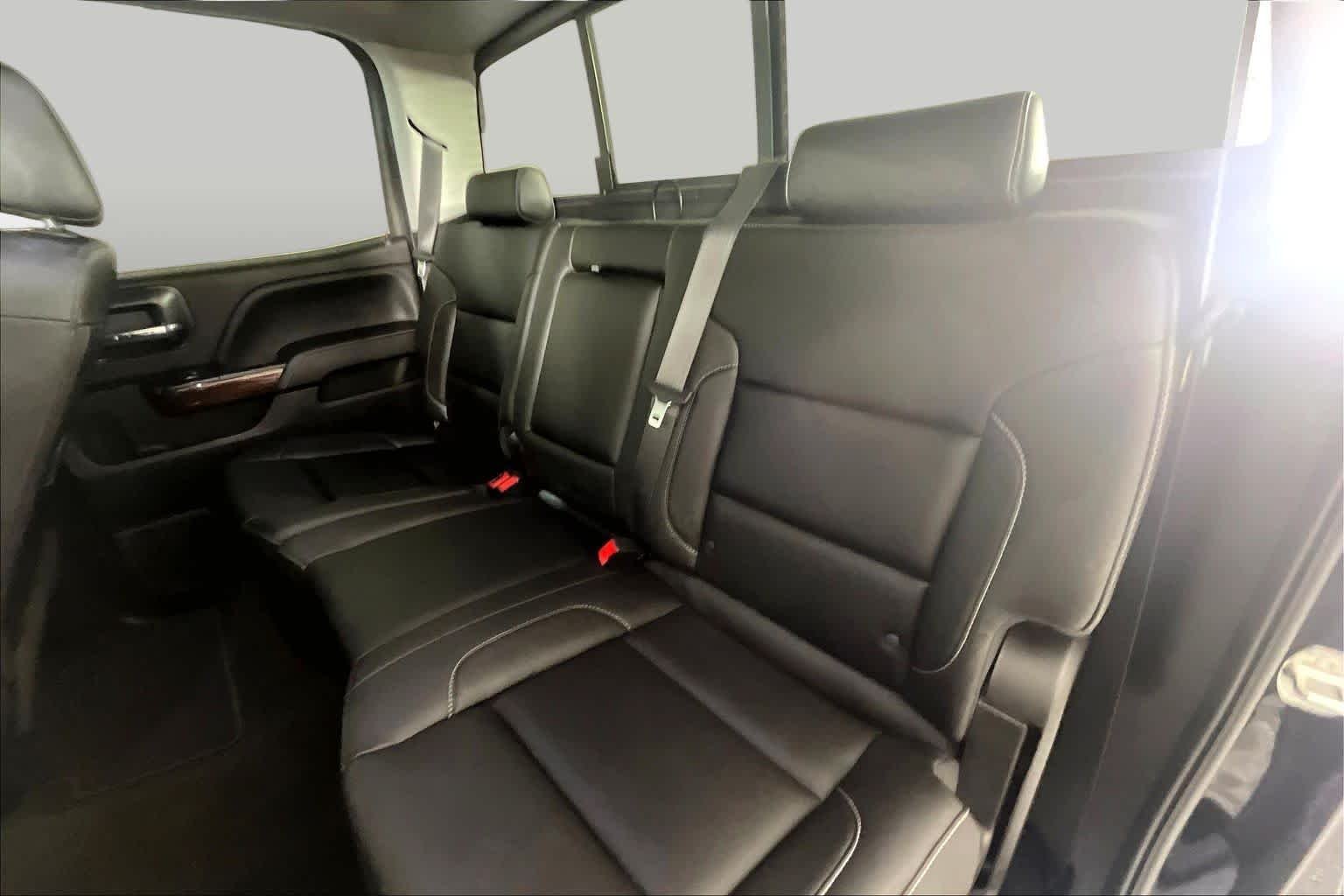 Used 2018 Onyx Black GMC SLT image 19
