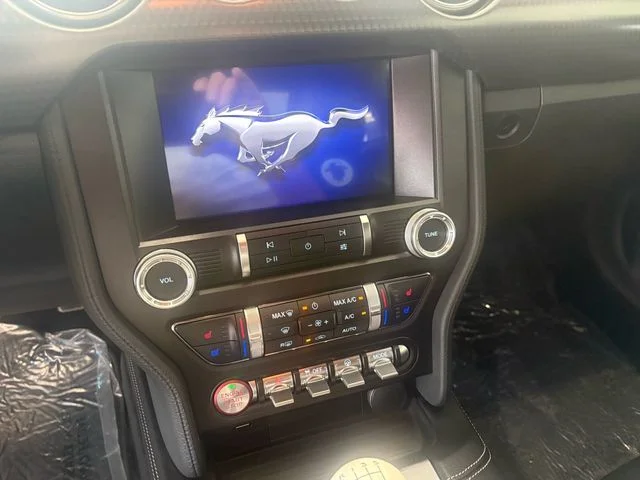 2023 Ford Mustang GT Premium - Photo 10