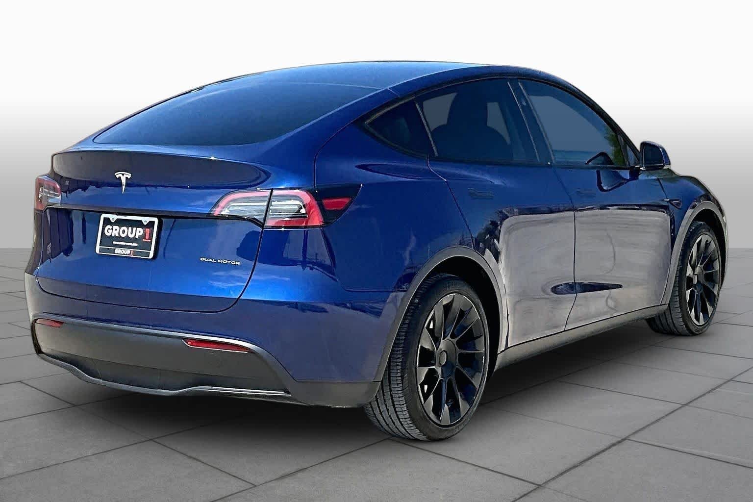 Used 2023 Deep Blue Metallic Tesla Long Range image 20