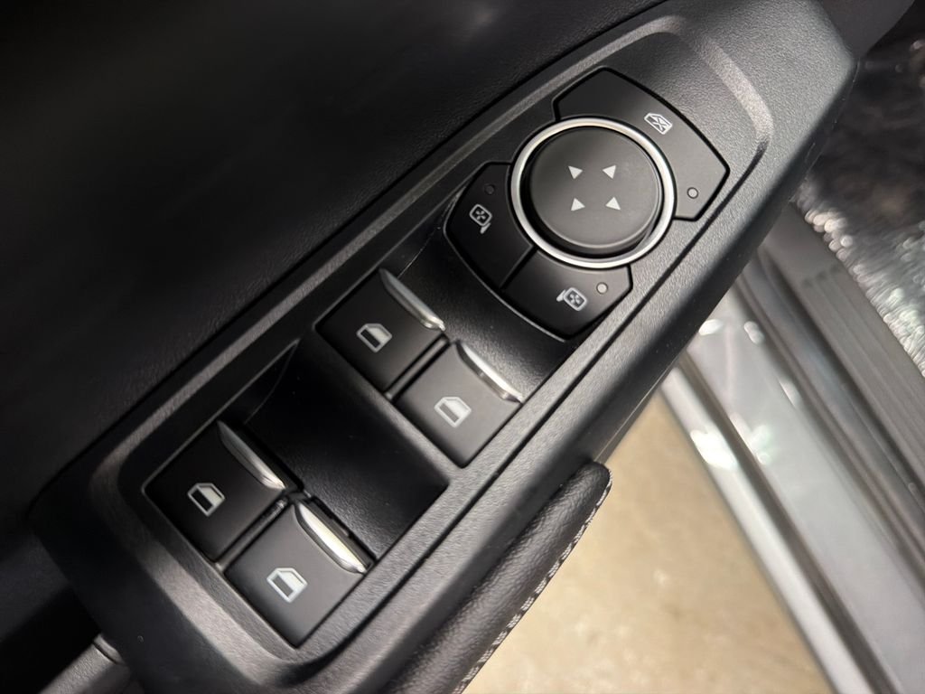 New 2026 Gray Ford XLT image 16