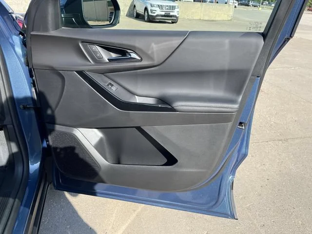 New 2027 Lakeshore Blue Metallic Chevrolet LT image 16