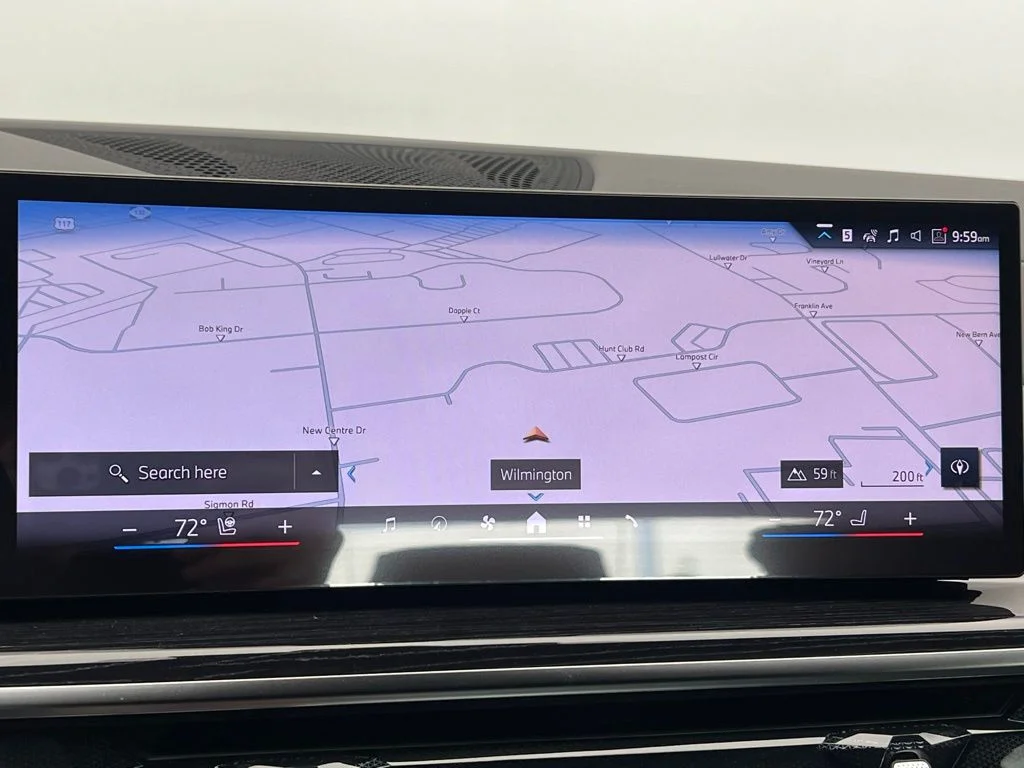 New 2026 Dravit Grey Metallic BMW xDrive40i image 13