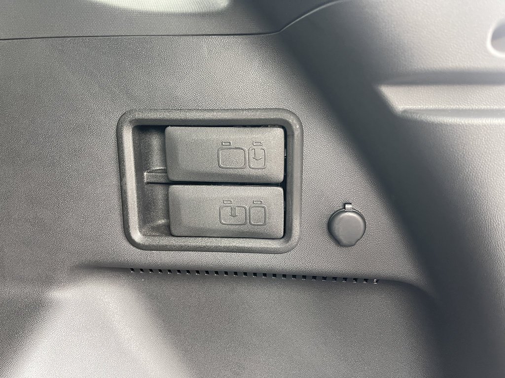 2024 Chevrolet Equinox Premier - Photo 20
