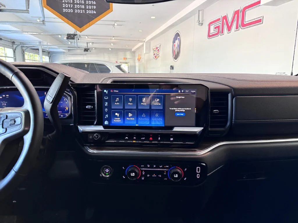 2024 Chevrolet Silverado 1500 LT - Photo 19