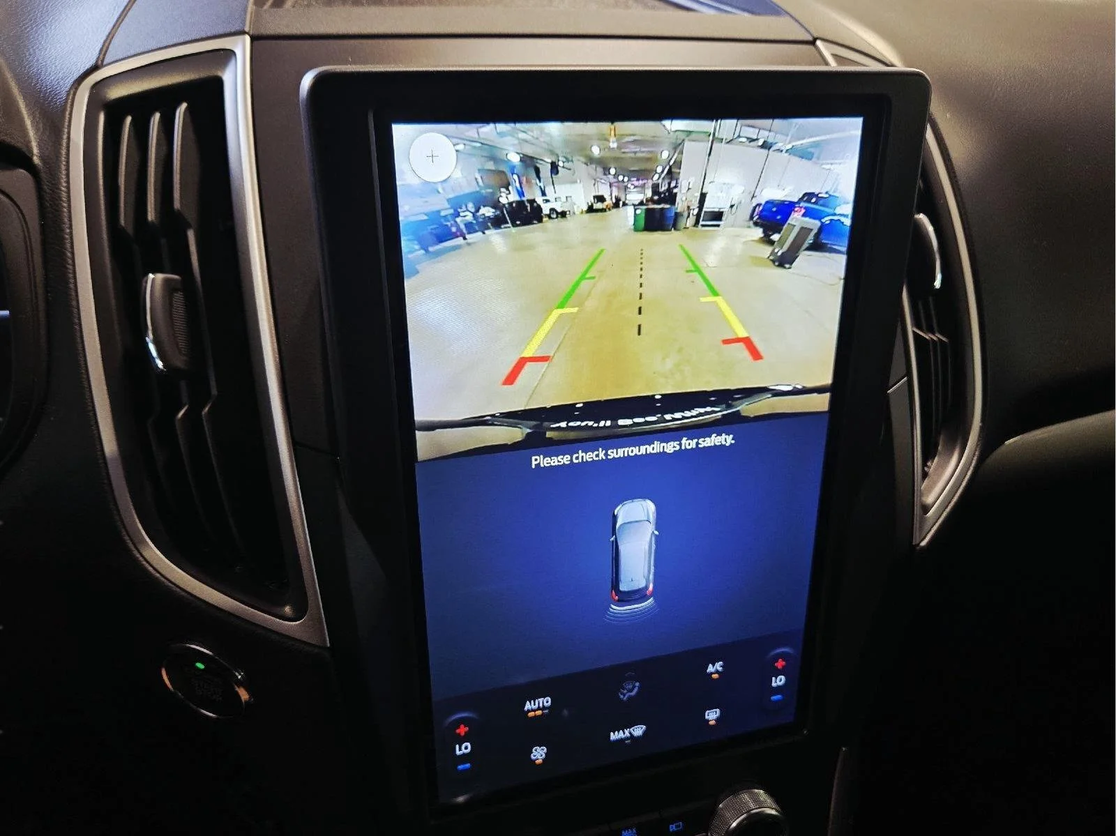 Used 2023 Agate Black Ford SE image 26