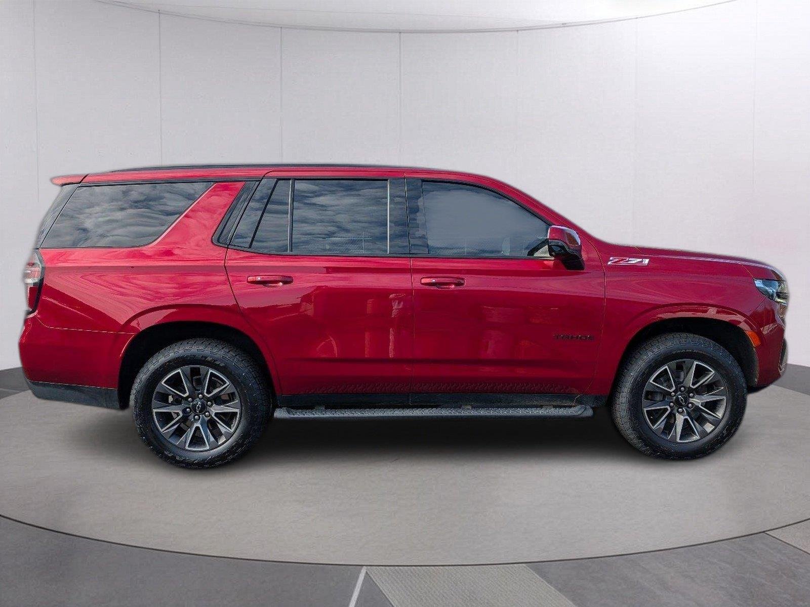 Used 2023 RADIANT RED TINTCOAT Chevrolet Z71 image 7