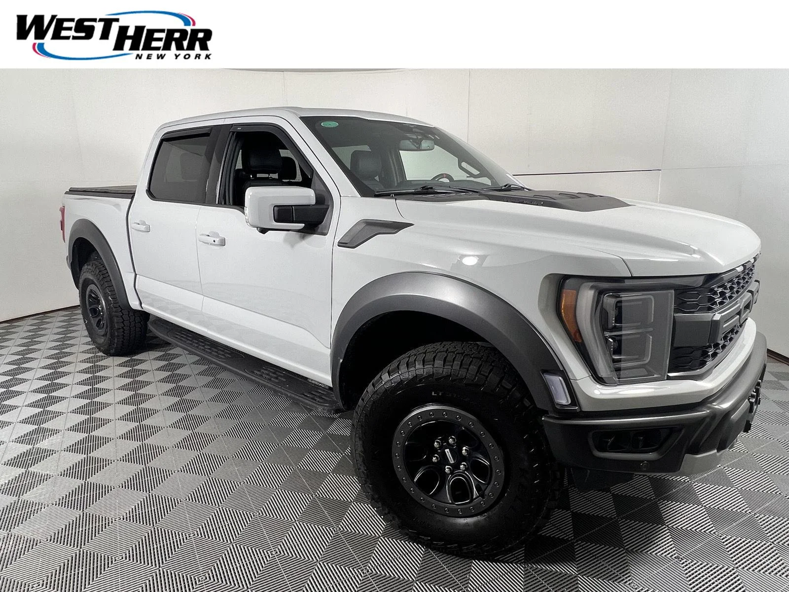 Used 2023 Avalanche Gray Ford Raptor image 1