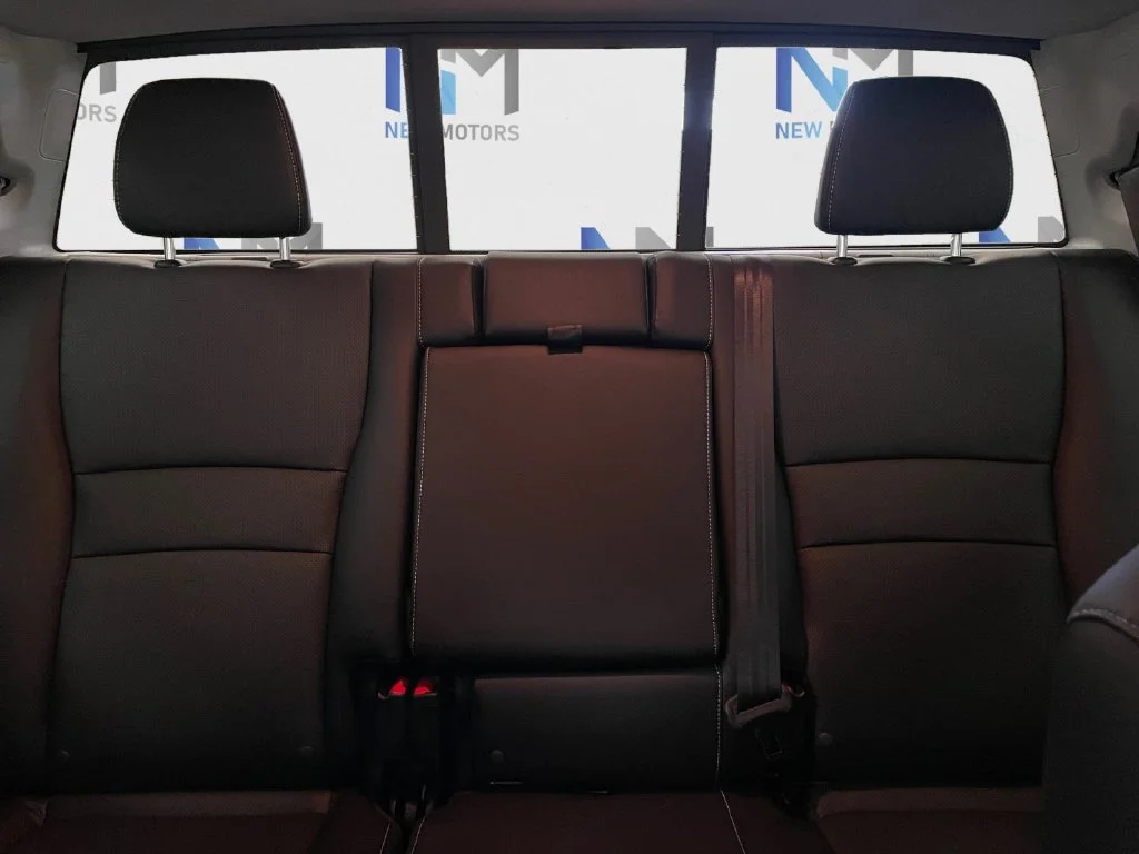 Used 2025 Black Honda RTL image 11