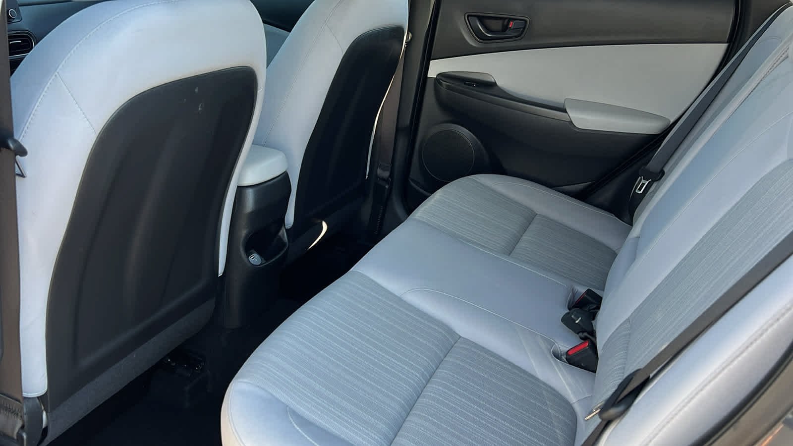 Certified Used 2023 Ecotronic Gray Hyundai SEL image 24