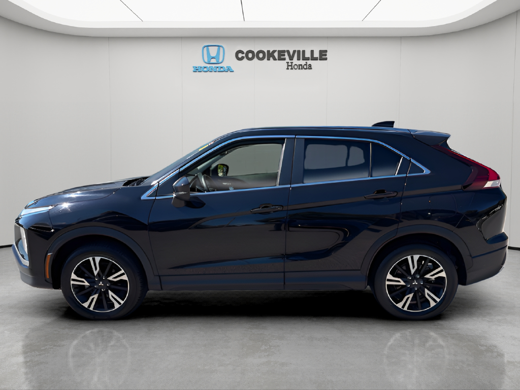 Used 2024 Labrador Black Pearl Mitsubishi SE image 10