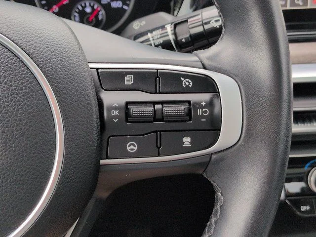 Used 2023 Silver Kia EX image 26
