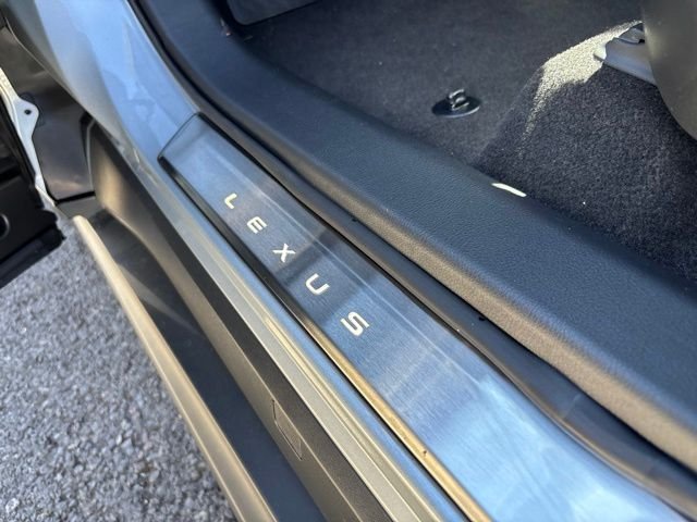 2026 Lexus ES BEV 500e Premium AWD - Photo 15
