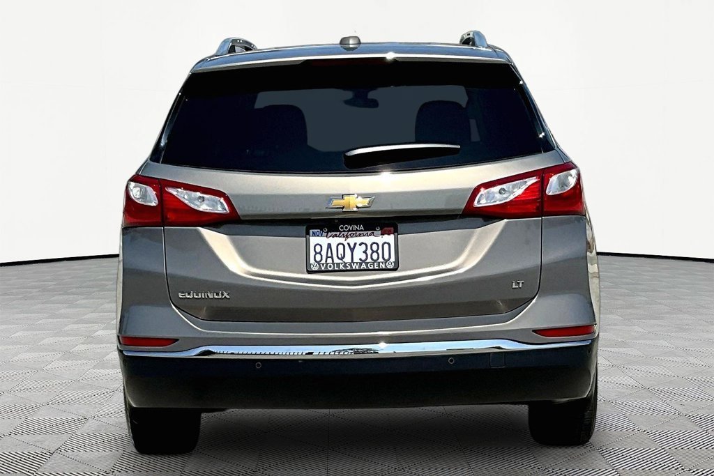 Used 2018 Gray Chevrolet LT image 5