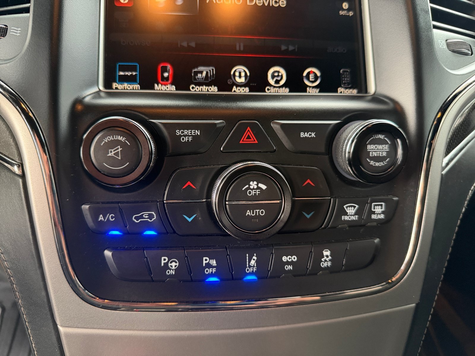 Used 2017 Diamond Black Jeep SRT image 13